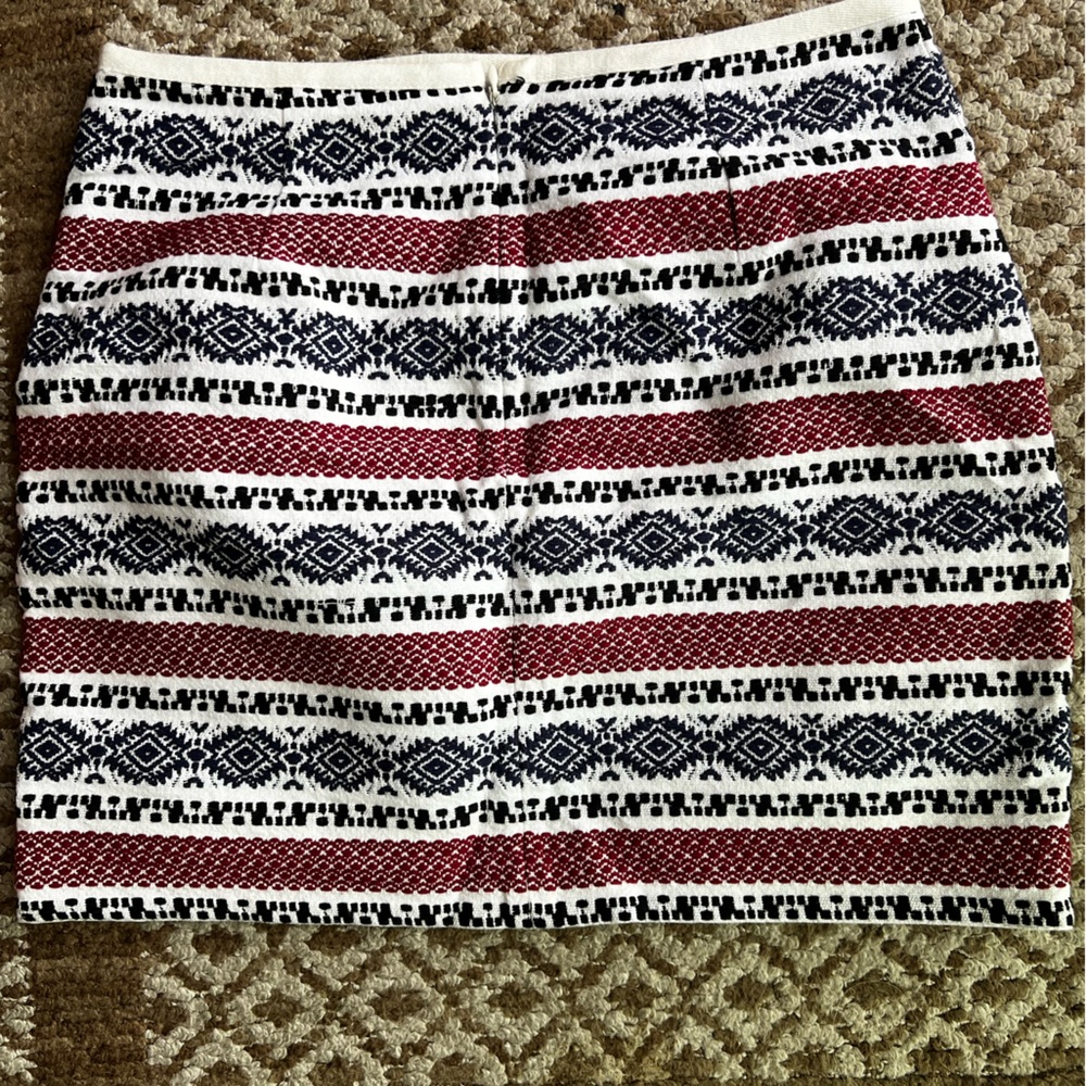 Madewell embroidered skirt size 2